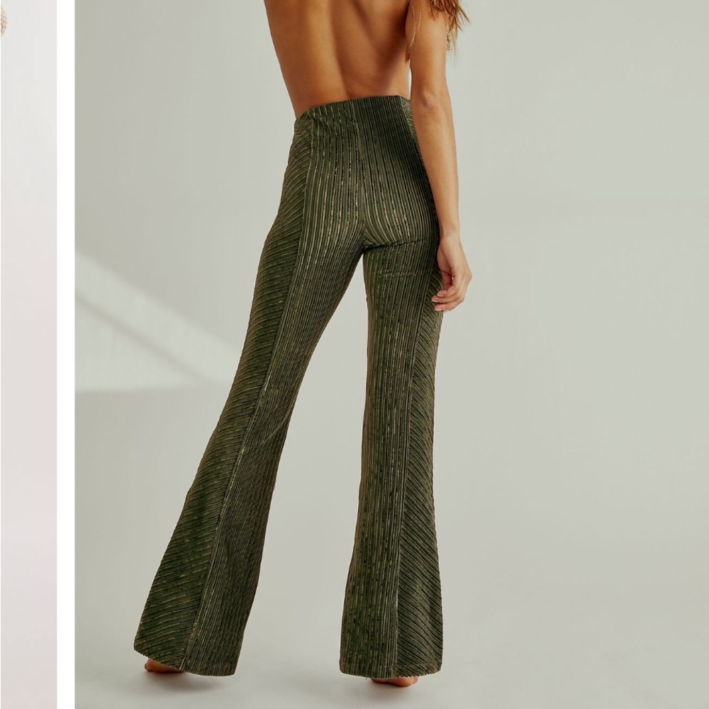 NWOT Free People Slim Pull on Velvet Flare Pants